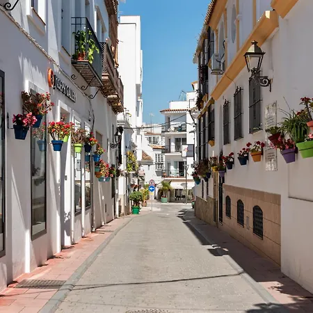 Sea Breeze Deluxe Apartman Estepona
